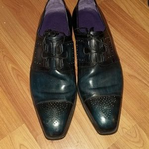 Mens shoes